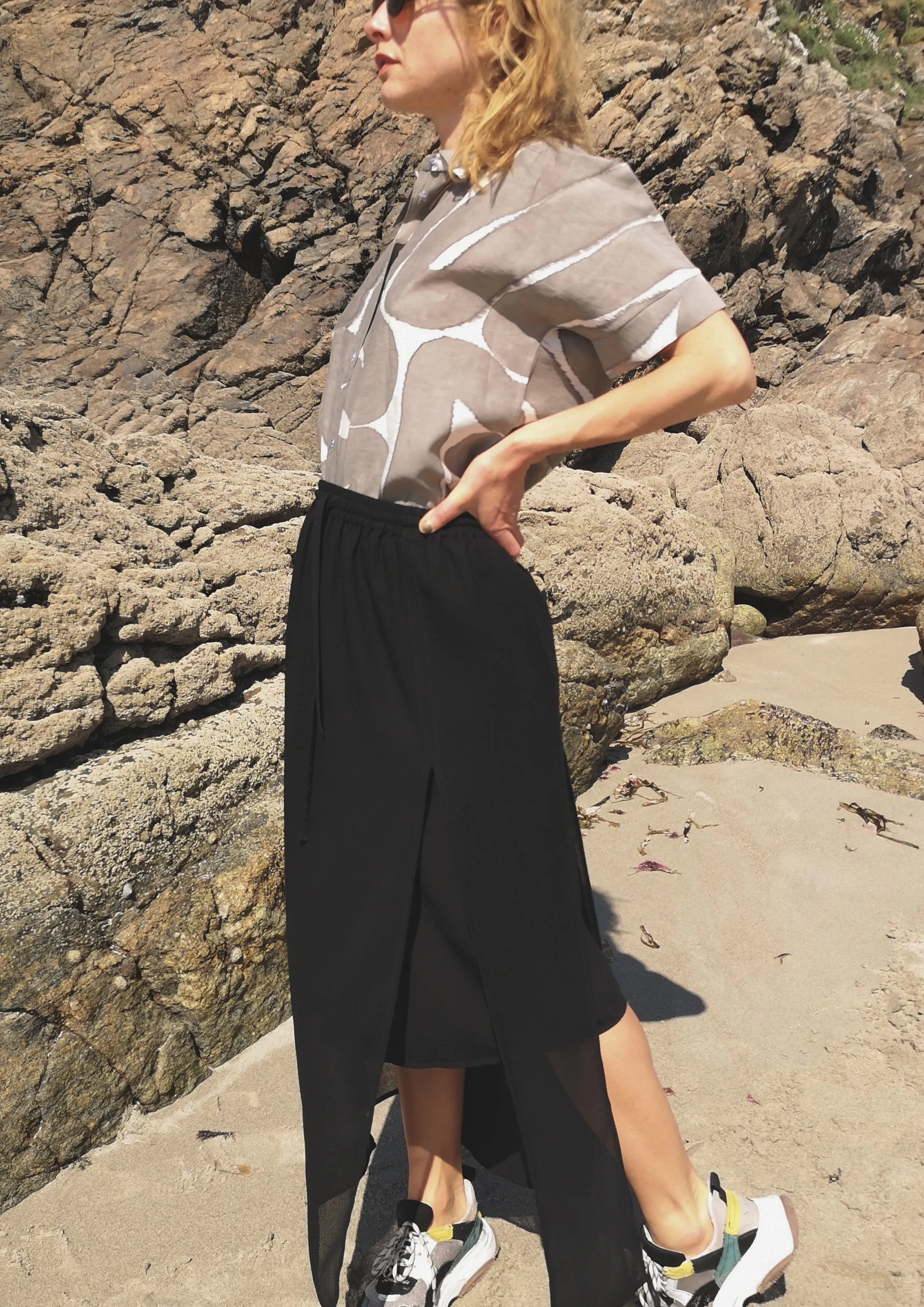 SKIRT LONG - SIDE SLOTS - AIRY MESH black by BERENIK