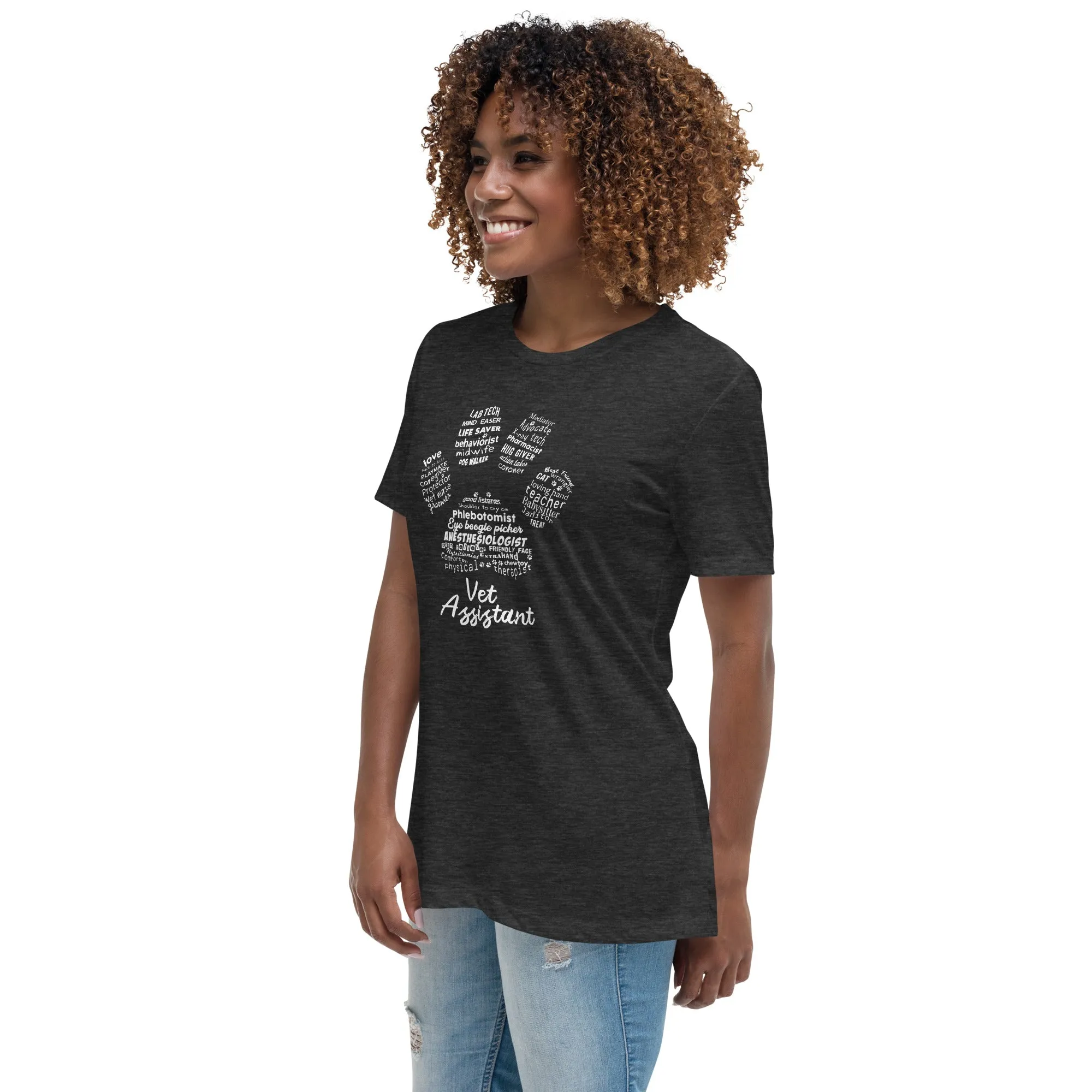 Vet Assistant Pawprint Women's Relaxed T-Shirt