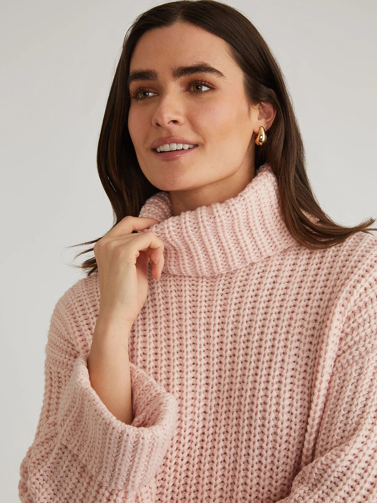 Vida: Turtleneck Shaker Pullover